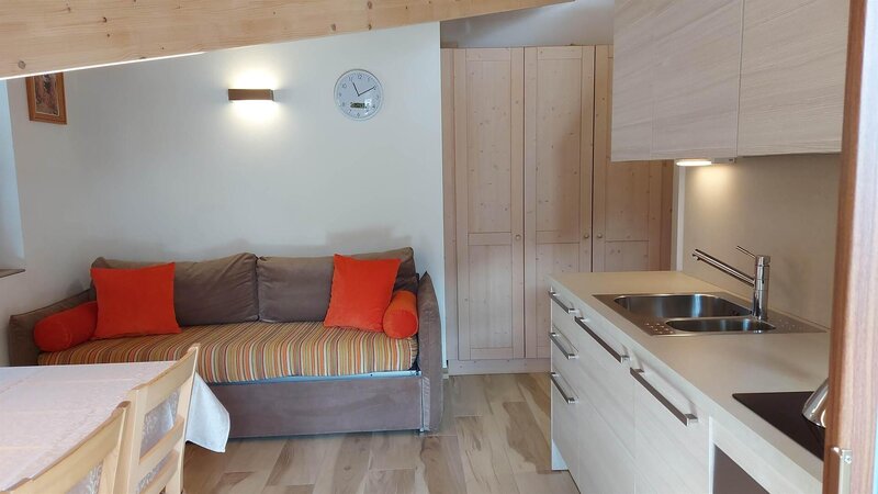 soggiorno angolo cottura